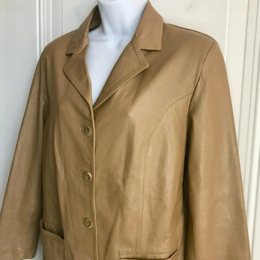 Vtg Women’s 44 10-12 Made in Italy Vera Pelle Tan Leather 4-Button Jacket in EUC - Picture 6 of 16
